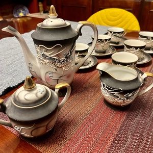Moriage / Dragonware Coffee Set